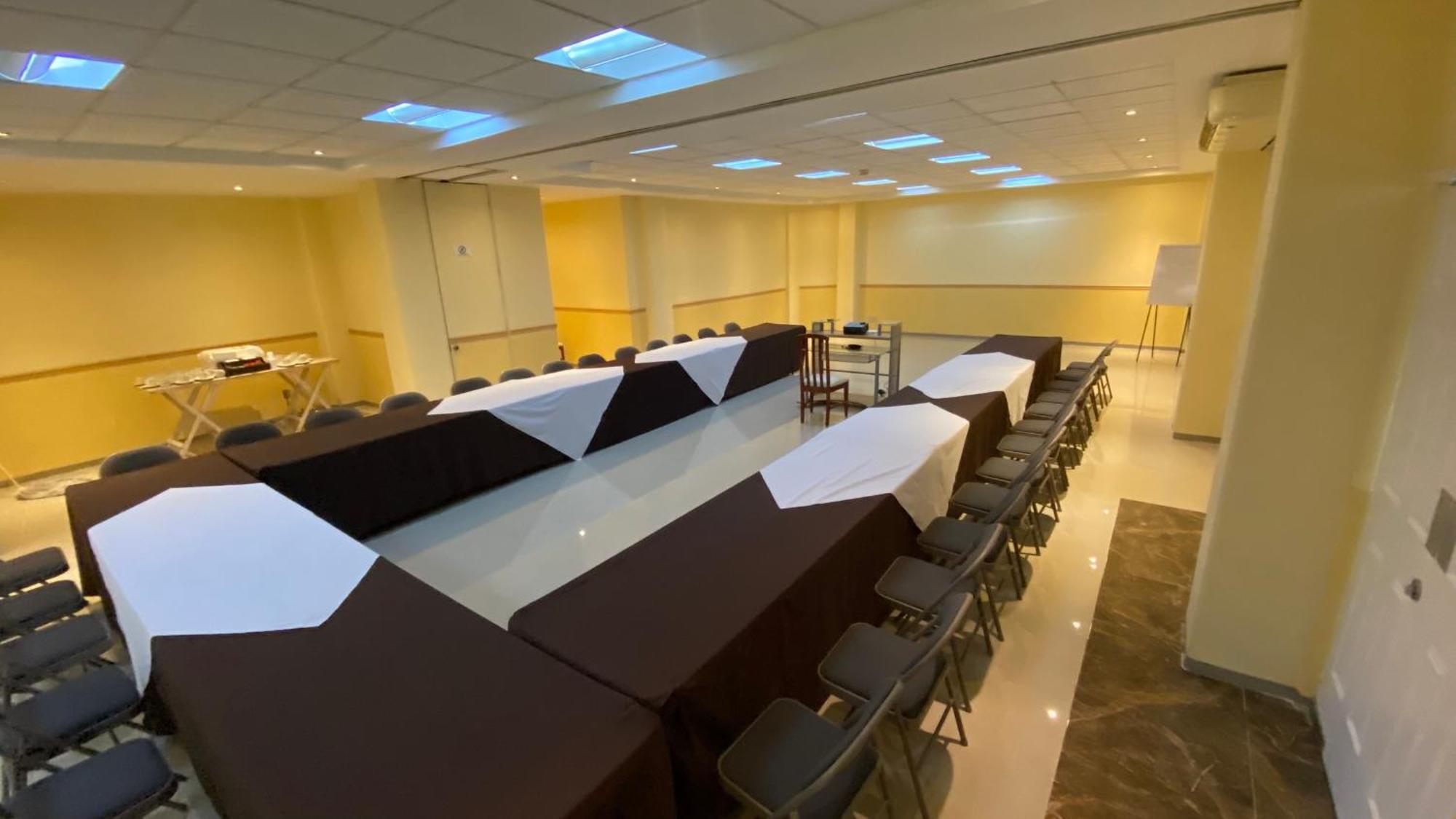 Hotel Enterprise Inn Poliforum León Eksteriør bilde